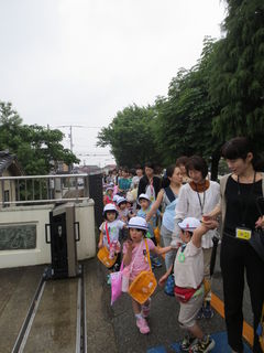 100469_02.jpg